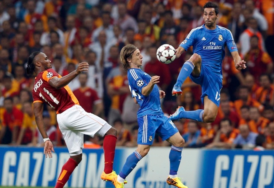 加拉塔萨雷：欧冠逆袭路上的“孤勇者”